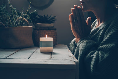 Can Candle Meditation Boost Focus? Unveiling Simple Flame Gazing Techniques for Better Mental Clarity